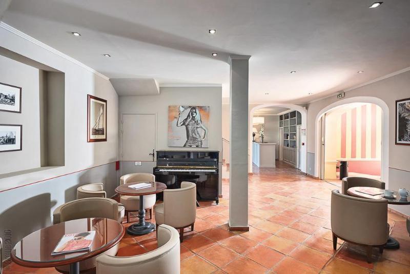 La Bastide Du Port - Hotel De Charme แซ็ง-ทรอเป ภายนอก รูปภาพ