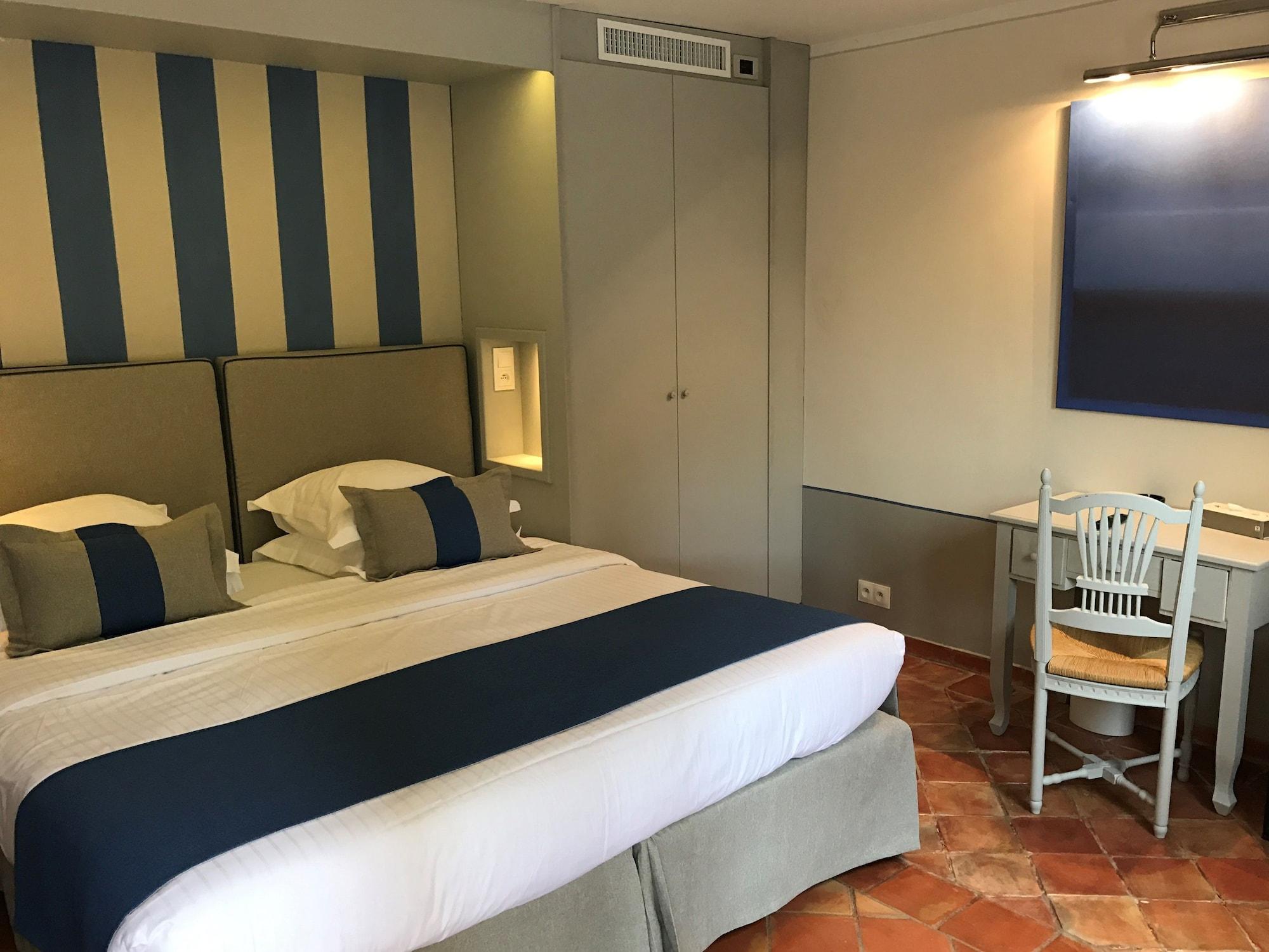 La Bastide Du Port - Hotel De Charme แซ็ง-ทรอเป ภายนอก รูปภาพ