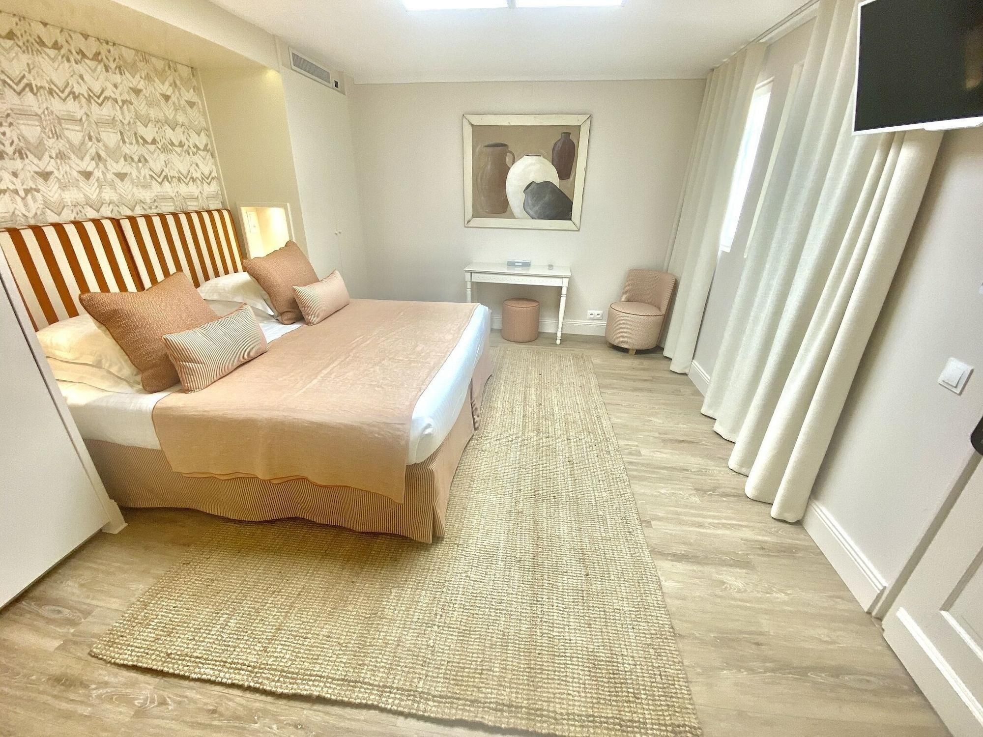 La Bastide Du Port - Hotel De Charme แซ็ง-ทรอเป ภายนอก รูปภาพ