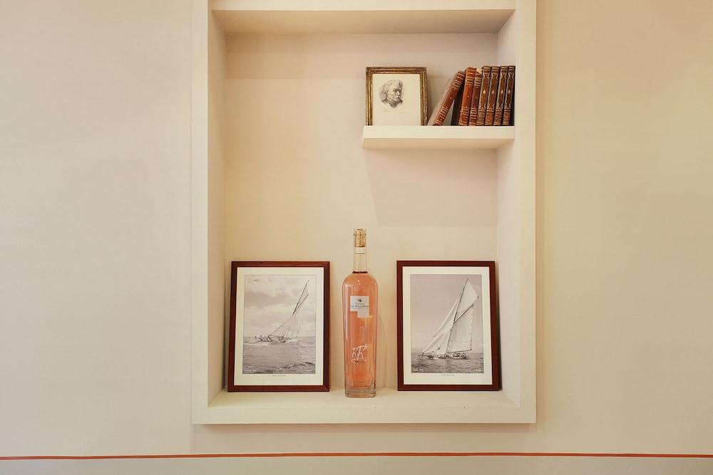 La Bastide Du Port - Hotel De Charme แซ็ง-ทรอเป ภายนอก รูปภาพ