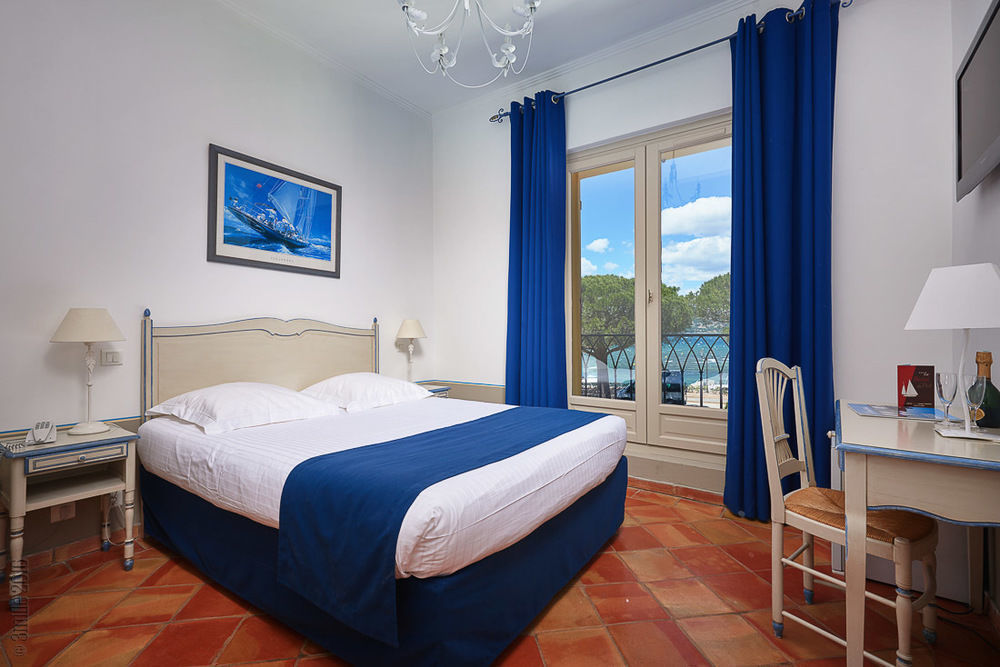 La Bastide Du Port - Hotel De Charme แซ็ง-ทรอเป ภายนอก รูปภาพ